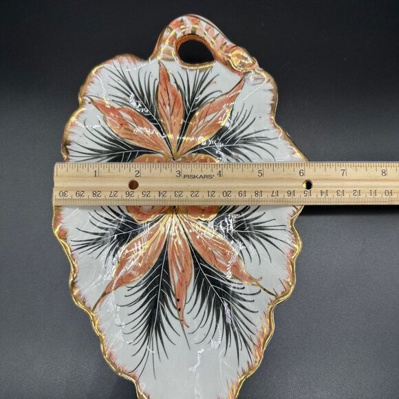 Vintage Italian Pottery Leaf Dish Strawberries Gold Decorative Vanity Tray Italy - Picture 10 of 10